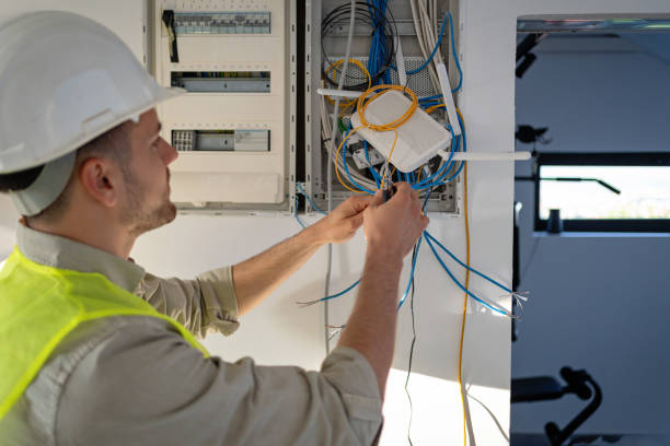 Best Affordable Emergency Electrician  in Cliffside Park, NJ